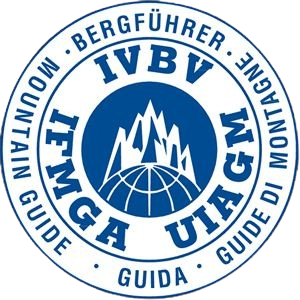 UIAGM Logo